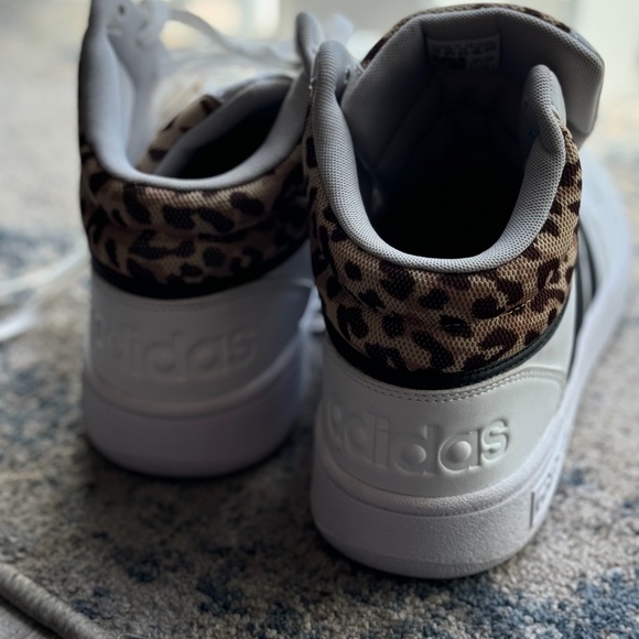 adidas Shoes - Leopard ADIDAS size 11 women’s